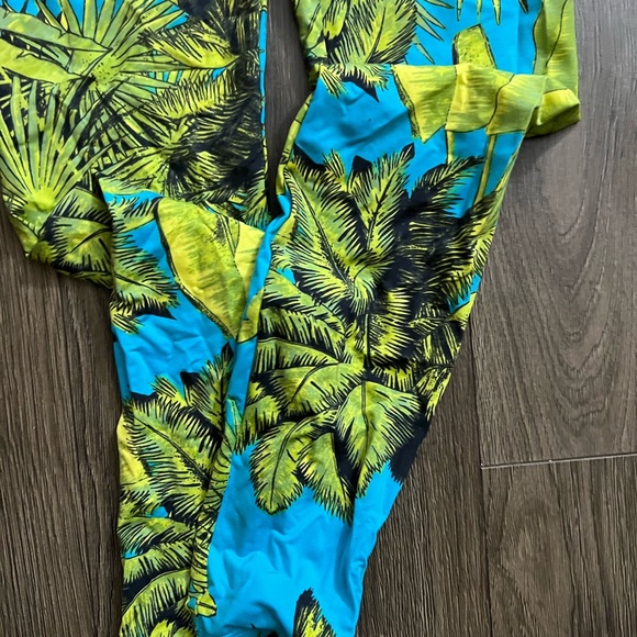 Rare H&M x Versace leggings new size 6 36 blue - Picture 2 of 3